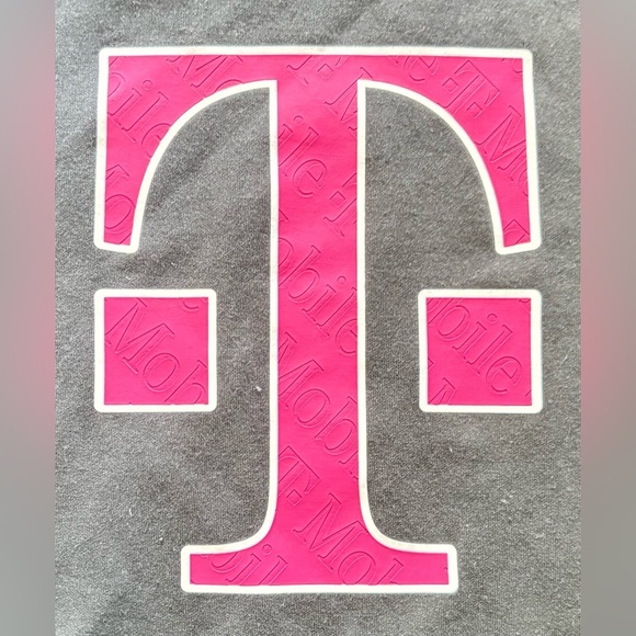 T Mobile Employee Pullover Side Pocket Crewneck Size 2XL Black / Pink - Picture 3 of 5